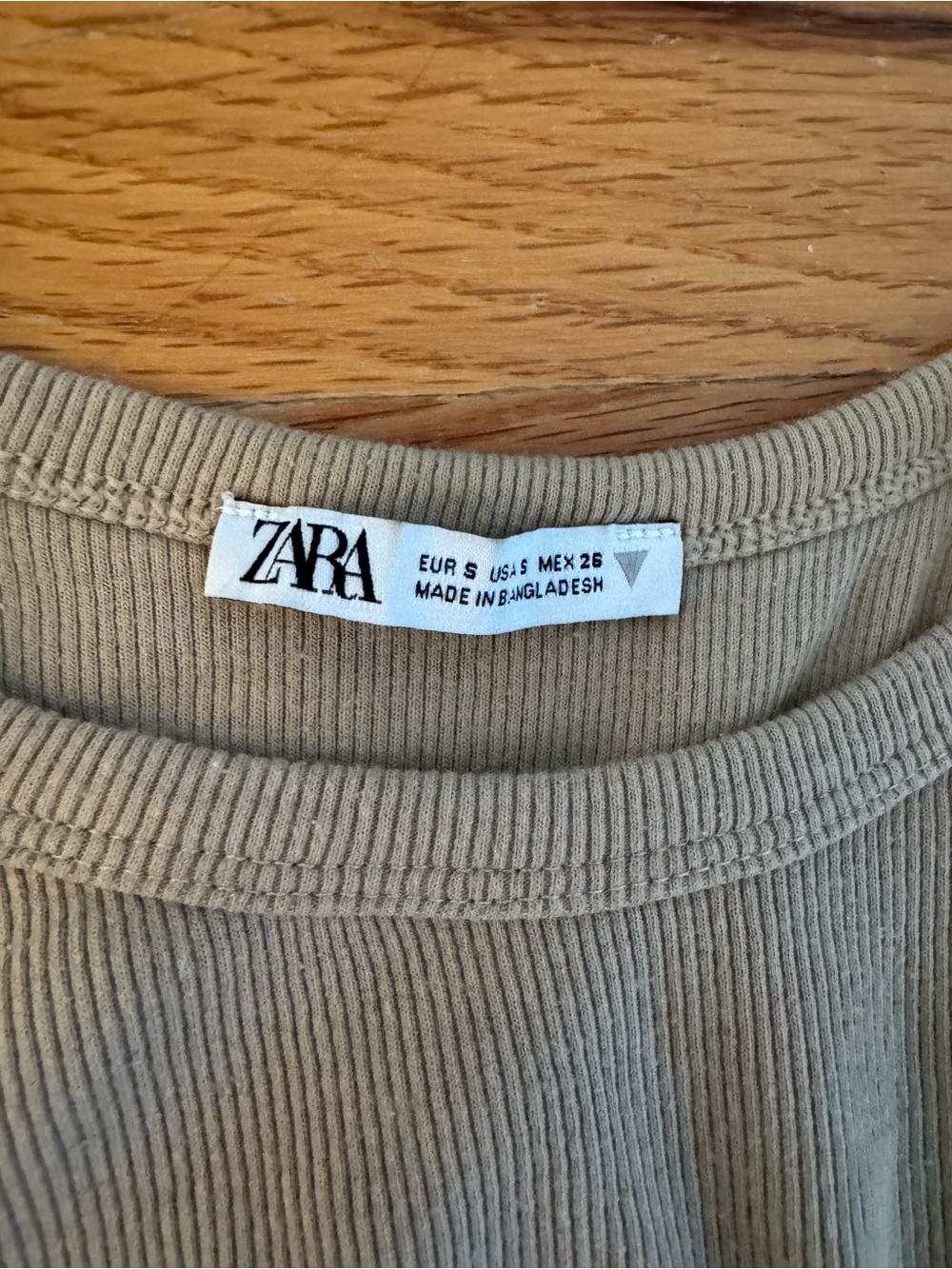 Zara Ribbed Cropped Tank Tops Bundle - Picture 3 of 4